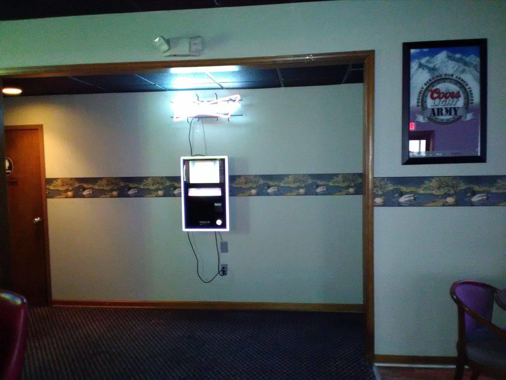 Paris Inn And Suites Bagian luar foto